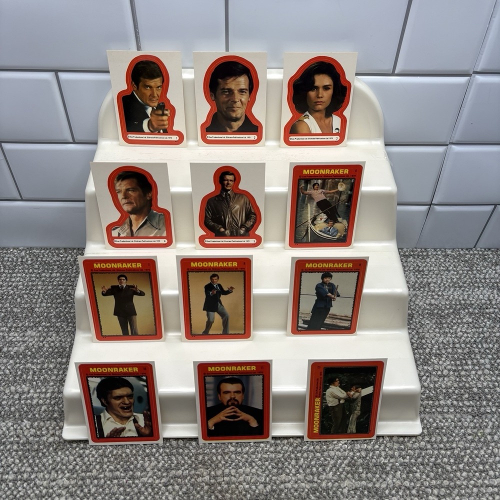 1979 Topps Moonraker Sticker Card Set‎ 22 In All James Bond